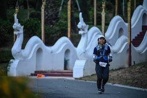 BIB: 5711
                            <button type="button" onclick="openModal(22509326)" class="btn btn-primary btn-sm float-right btn-popup" data-toggle="modal" data-target=".modal-high-quality">
                        <i class="fas fa-shopping-cart"></i> Add to Cart
                    </button>
                                            <button type="button" onclick="isThisMe(22509326, true)" class="btn btn-success btn-sm float-right btn-popup btn-isme hidden" data-toggle="tooltip" data-placement="bottom" title="นี่คือรูปของคุณใช่ไหม คลิกที่นี่เพื่อเอาเข้าอัลบั้ม">
                        <i class="fas fa-plus"></i> Add to album
                    </button>
                    <button type="button" onclick="isThisMe(22509326, false)" class="btn btn-warning btn-sm float-right btn-popup btn-isnotme hidden">
                        <i class="fas fa-ban"></i> Remove from album
                    </button>